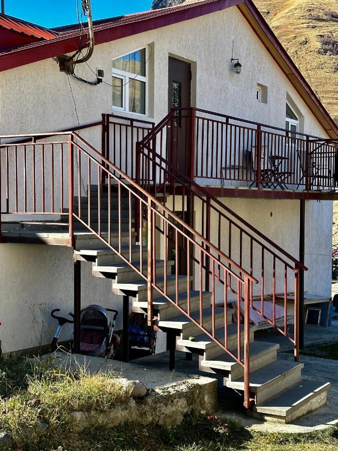 Guest House Chavchavadze N23 Kasbegi Buitenkant foto